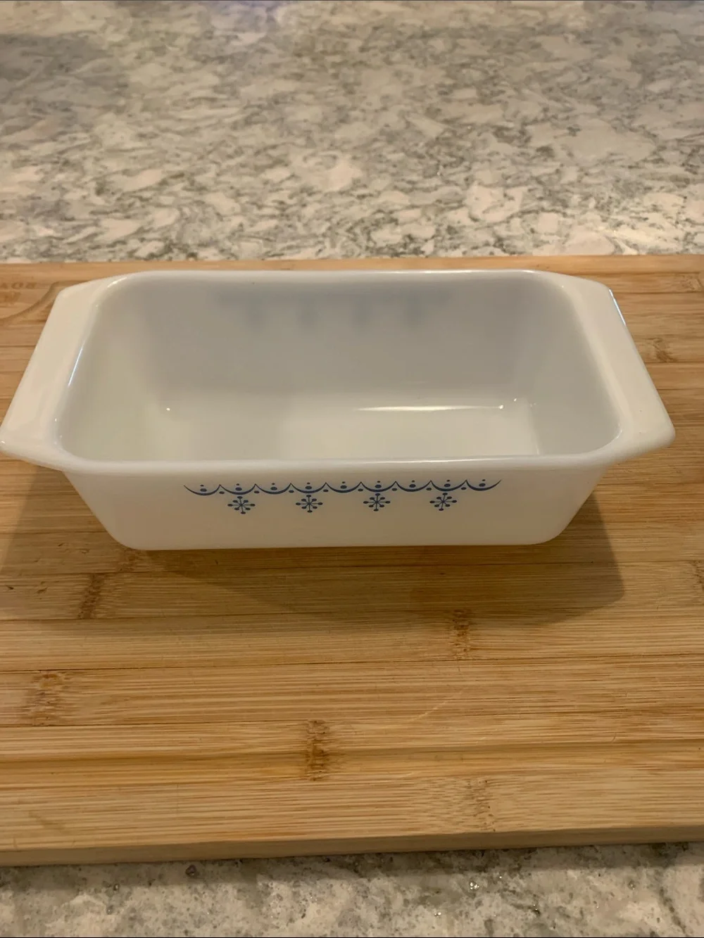 Pyrex Snowflake  Loaf Pan Vintage